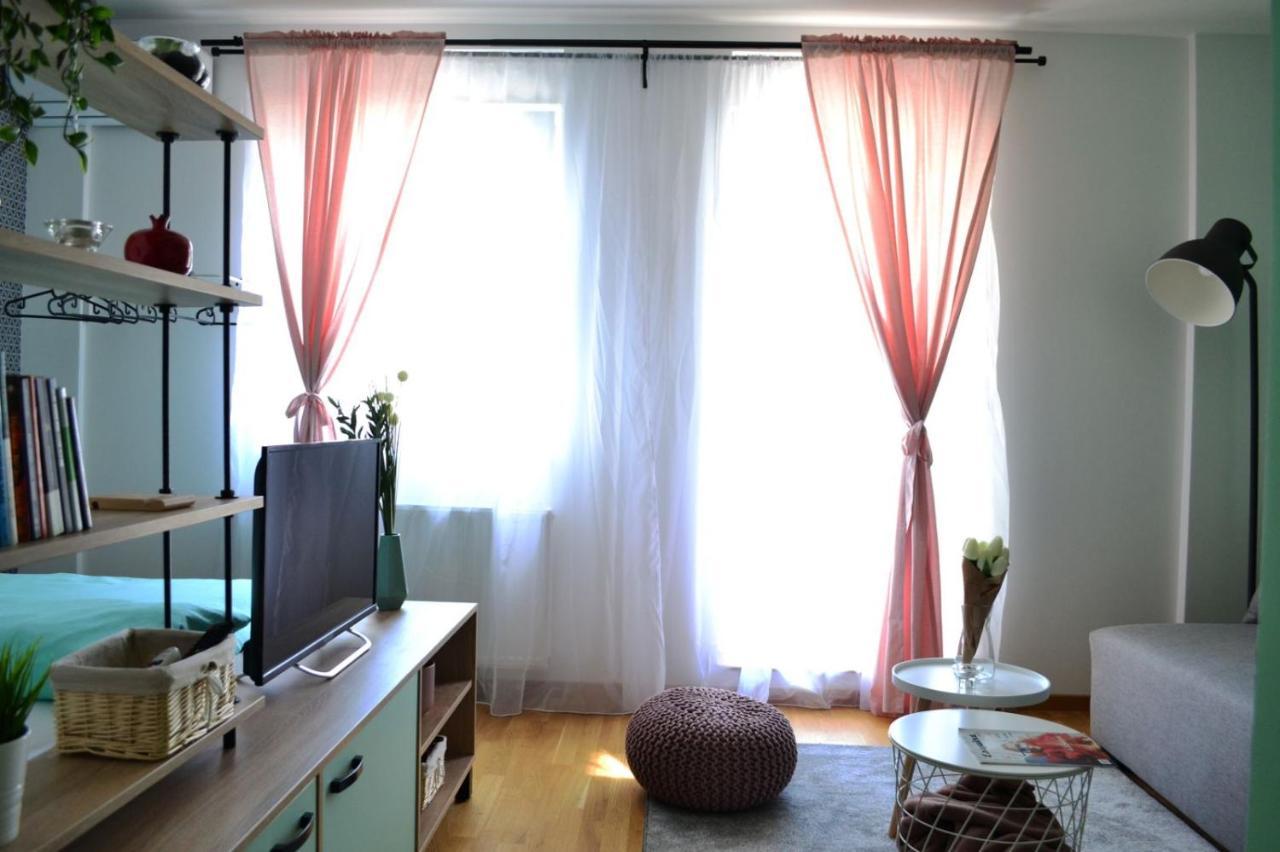 Mateja Apartment Novi Sad Bagian luar foto